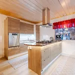 Kaarina1, Luxury Near Santa Claus *