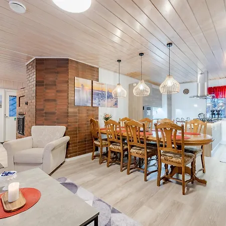 Kaarina1, Luxury Near Santa Claus Villa