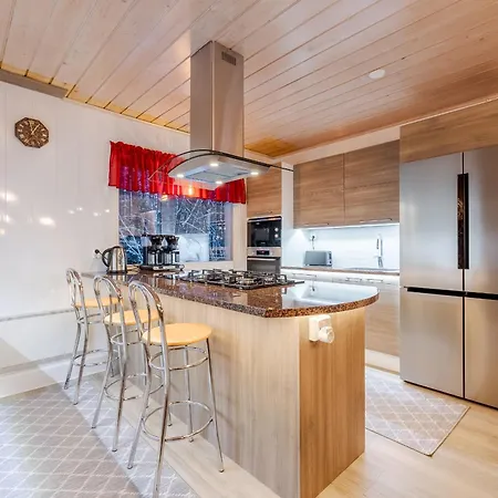 Kaarina1, Luxury Near Santa Claus Rovaniemi