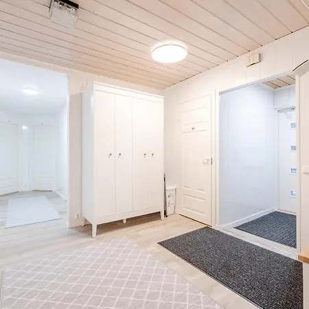 Kaarina1, Luxury Near Santa Claus Villa *